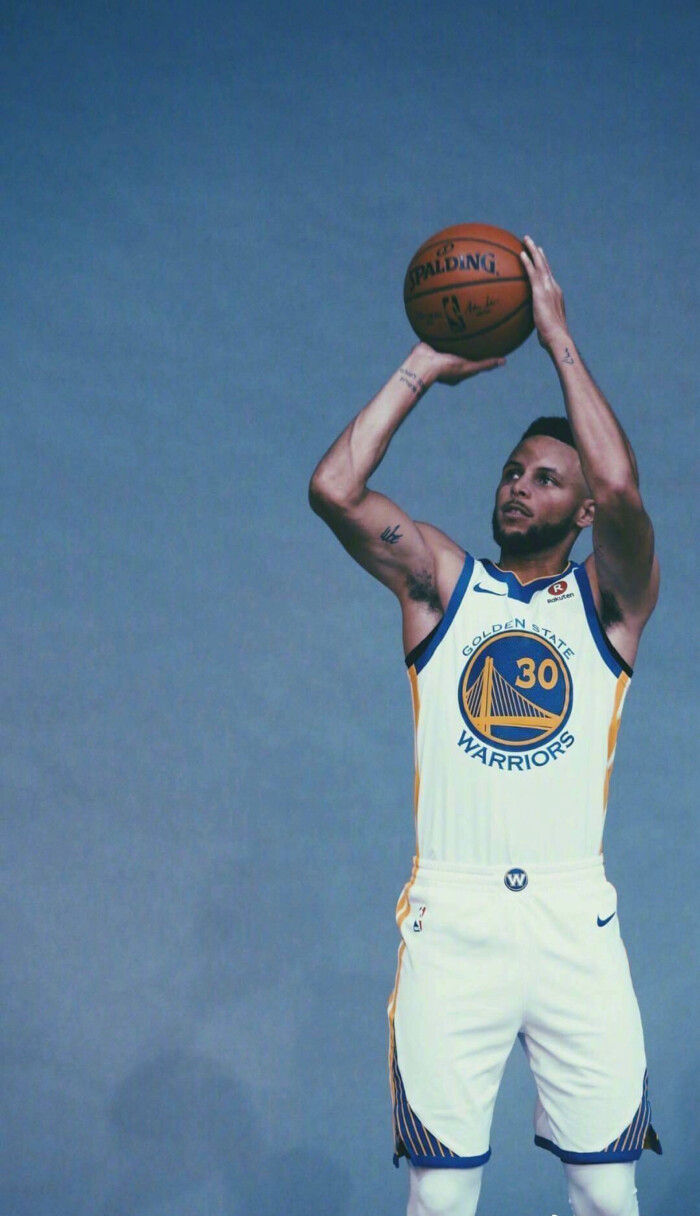 球牵制让弱 球牵制让弱